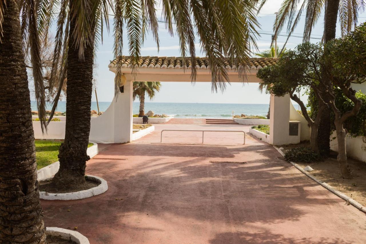 Platja Puig Apartment Valencia Exterior photo