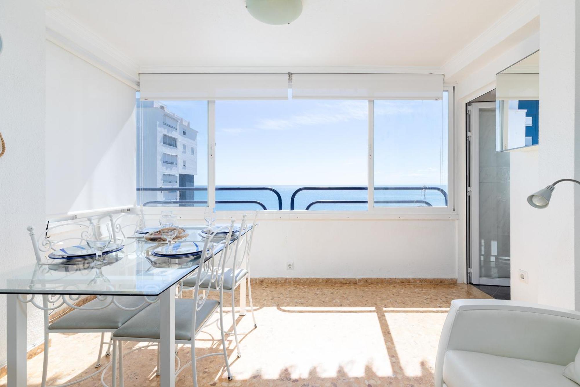 Platja Puig Apartment Valencia Exterior photo